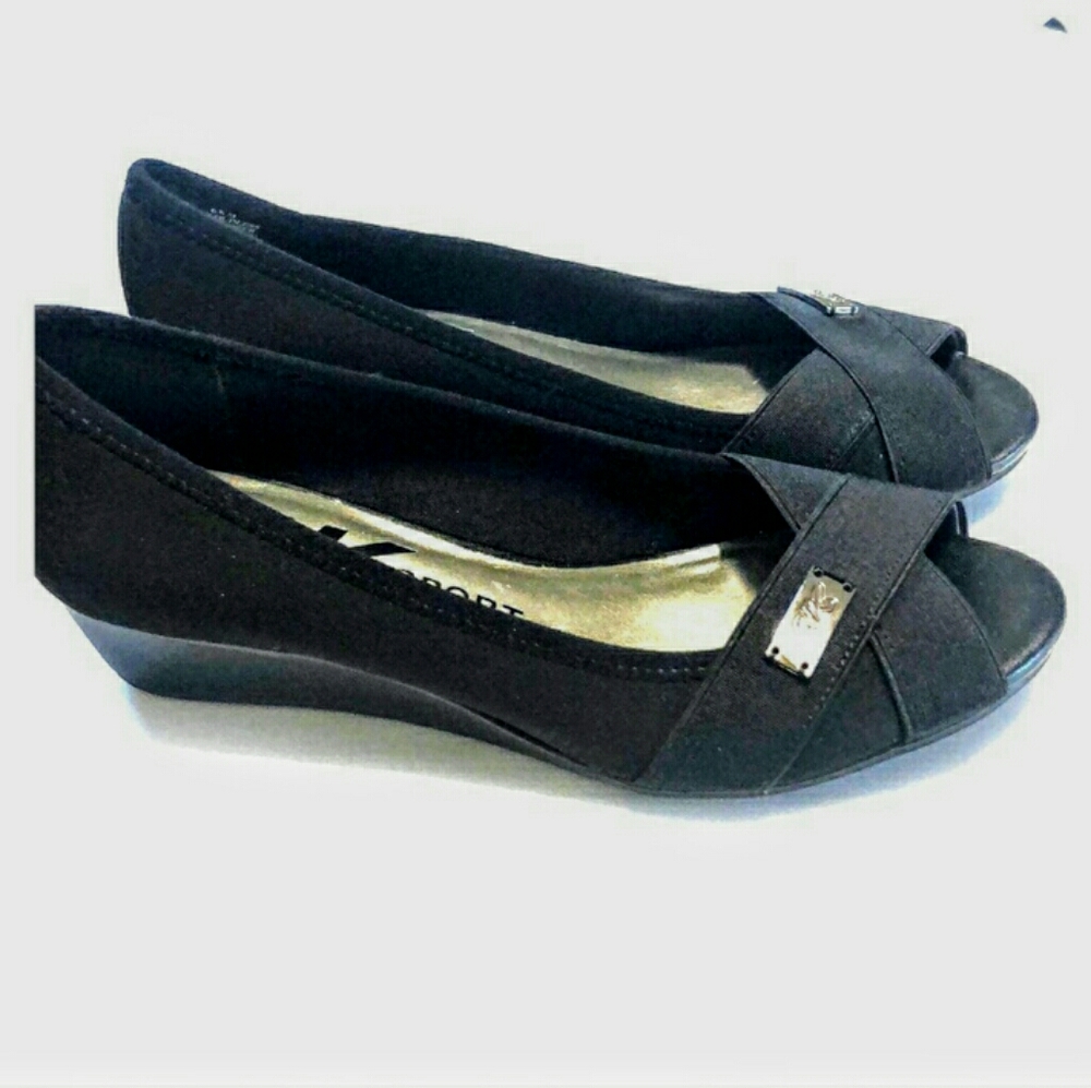 Shoe
